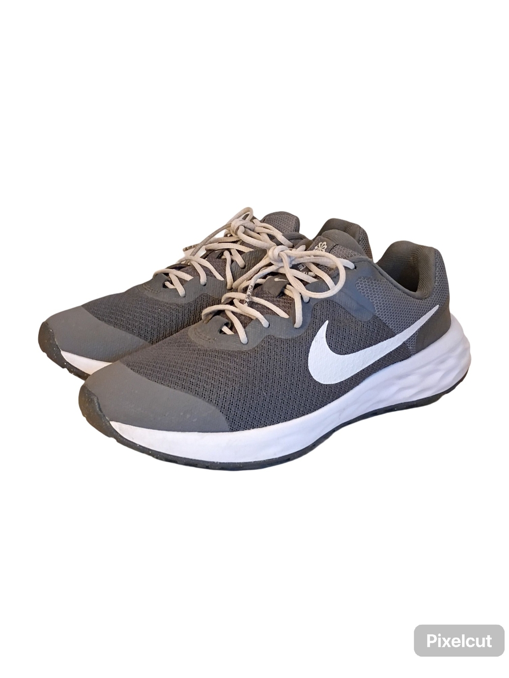 Nike Revolution 6 Next Nature Grey White Boys Girls Size 4.5Y